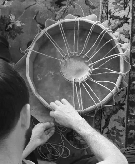 Que peut-on trouver dans les séjours de création de tambours ?